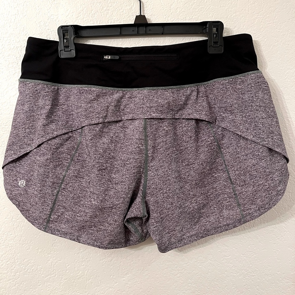 LULULEMON LINED SHORTS✨ size: 10, color:grey w/black waistband and stitching ☑️